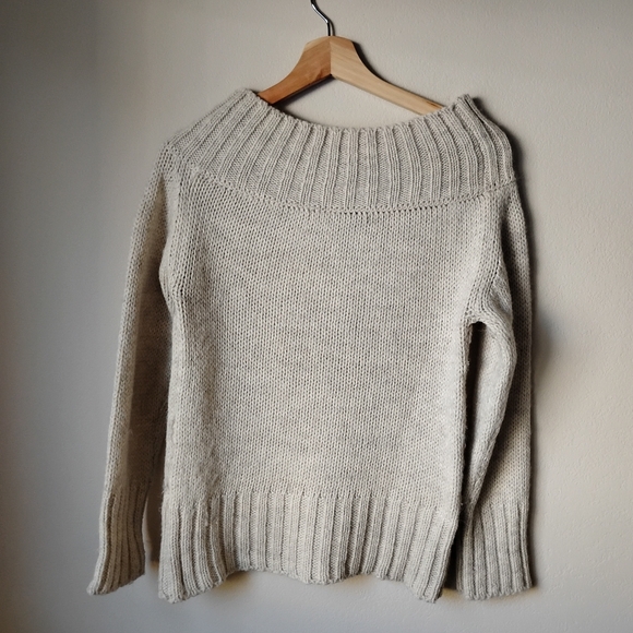Zara Cream Turtleneck Sweater - Picture 9 of 16
